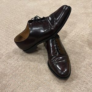 Cole Haan Brown Oxford Shoes Sleek Polished Design